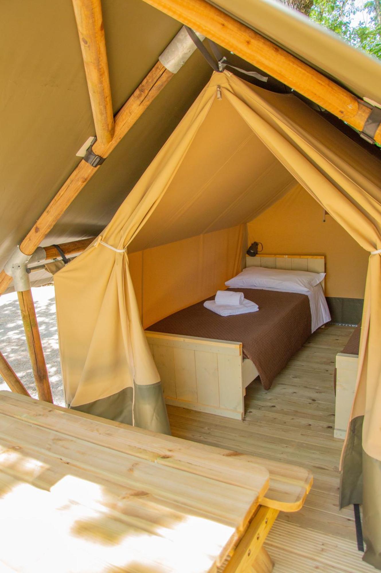Luxor Chianti Glamping Village Кастелина ин Кианти Екстериор снимка