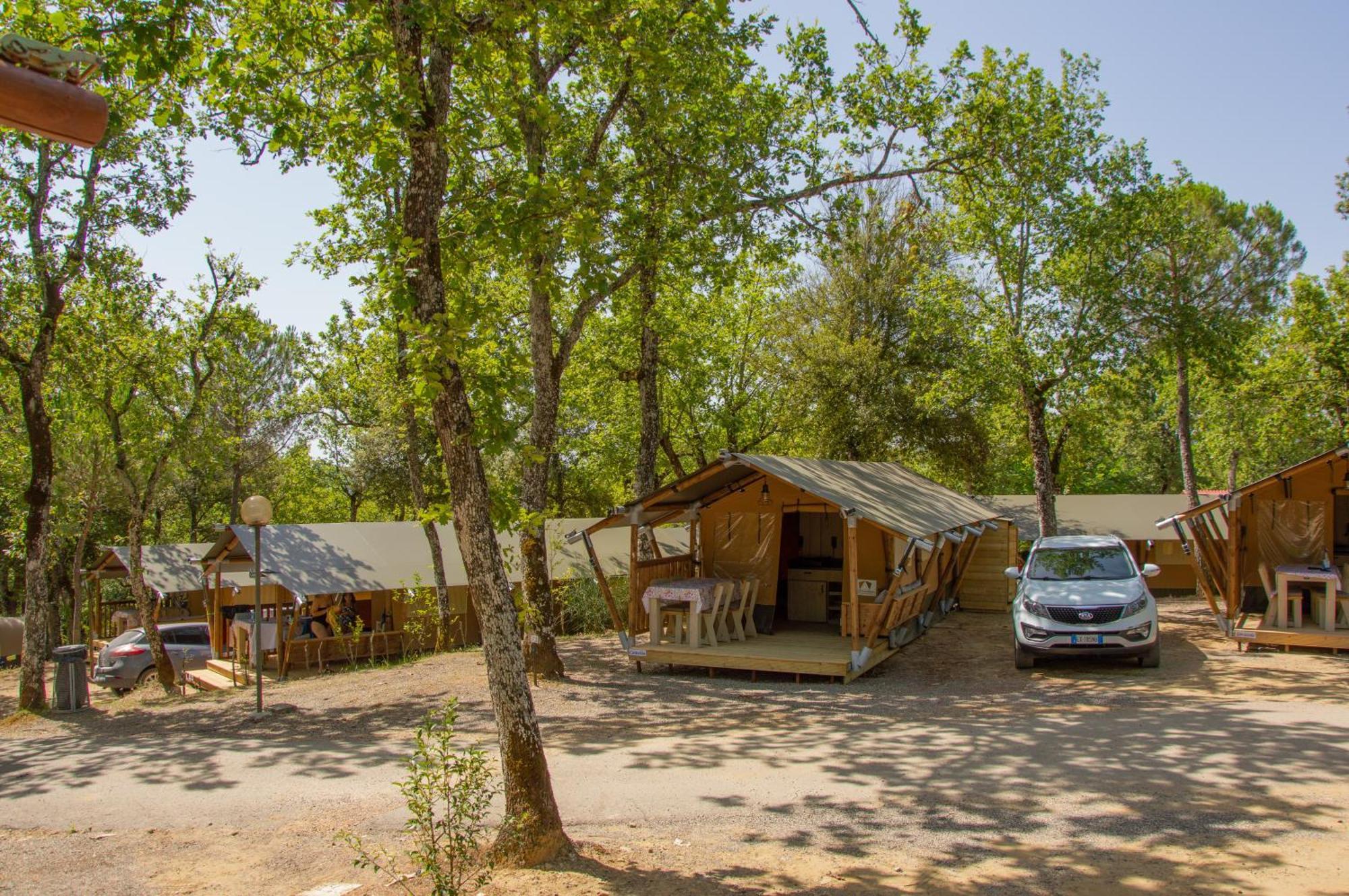 Luxor Chianti Glamping Village Кастелина ин Кианти Екстериор снимка